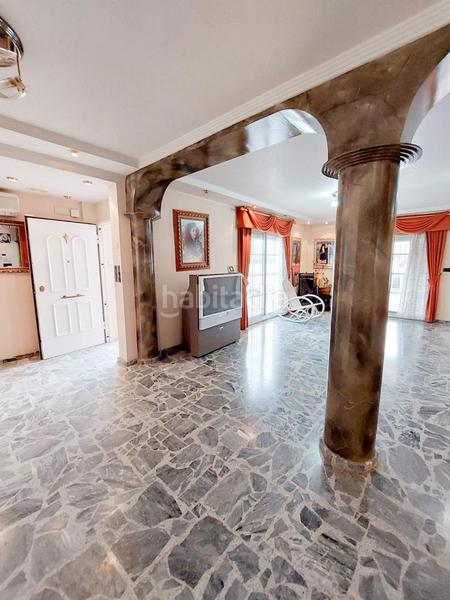 Foto b2e18107-5202-41e8-be37-953ef8fc12ef. Maison avec parking dans Ciutat Jardí - Torreta Verdí Elche / Elx