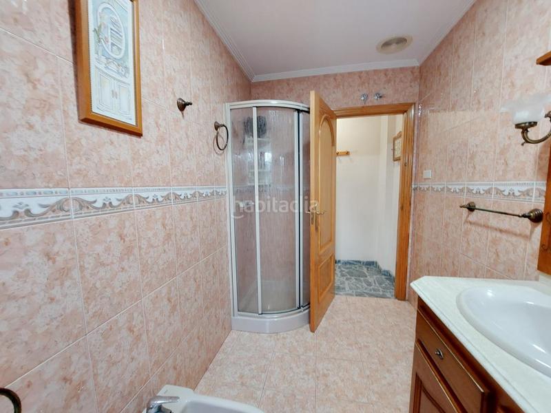 Foto cf56d996-084e-44b9-b9c1-fef0028f96eb. Maison avec parking dans Ciutat Jardí - Torreta Verdí Elche / Elx