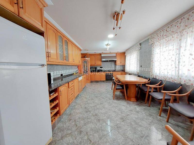 Foto d7e8c6ff-385e-4a1e-ac45-abe7fab7c1c0. Maison avec parking dans Ciutat Jardí - Torreta Verdí Elche / Elx