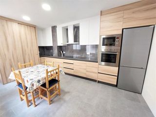 Location Appartement à Altabix. Disponible habitación  en alquiler para estudiantes universidad