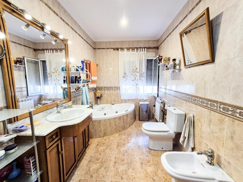 Foto 18df3fab-4659-42cc-842f-06482175653a. Casa encantador chalet en urbanizacion bonavista en Elche / Elx