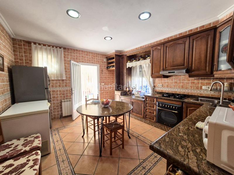 Foto d9b2c8a5-3cb0-4d4d-9828-1a1a8eca847a. Casa encantador chalet en urbanizacion bonavista en Elche / Elx
