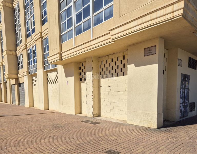 Foto b293846d-d546-4491-bc27-e5ec550e613c. Rent business premise in Altabix Elche / Elx