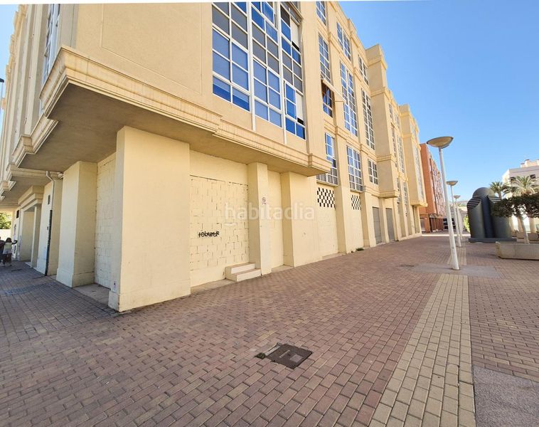 Foto c2c6ebf6-a6fe-47d3-80de-93247a684a26. Rent business premise in Altabix Elche / Elx