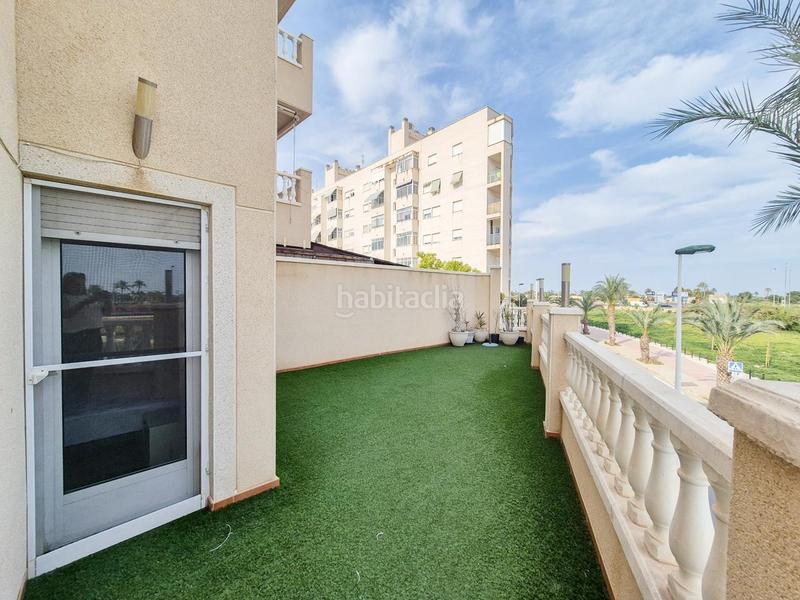 Foto 5622015e-1c00-4ee1-9793-ff560c0b2cc0. Location appartement avec parking dans El Travaló - Martínez Valero Elche / Elx