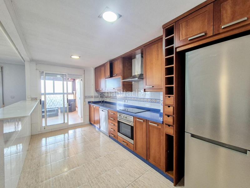 Foto 66d31827-1c37-406e-9751-432deef20ad9. Location appartement avec parking dans El Travaló - Martínez Valero Elche / Elx