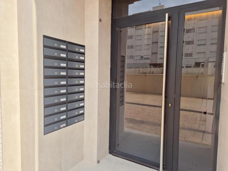 Foto d9989458-8c5c-4f94-a602-dc1d76f83f83. Location appartement avec parking dans El Travaló - Martínez Valero Elche / Elx