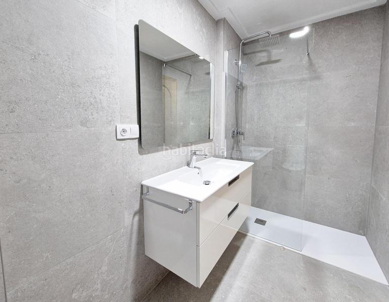 Foto 0b0b806d-47cc-46ac-9b70-4b5c9014c4f1. Alquiler planta baja alquiler habitaciones para estudiantes ceu san pablo, elche en Elche / Elx