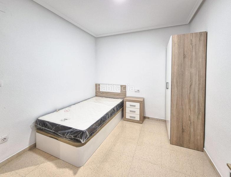 Foto 12441962-185c-47f1-ac58-25dc91cbb802. Rent ground floor with parking in Sector V Elche / Elx