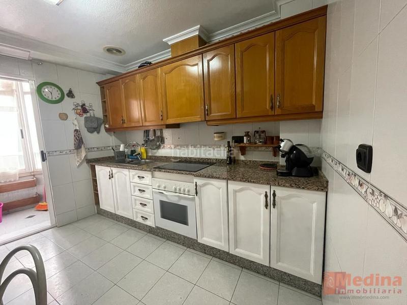 Foto 82607866-09d8-45d0-be3d-dea5cae3c46a. Alquiler piso oportunidad piso en alquiler zona raval en Elche / Elx