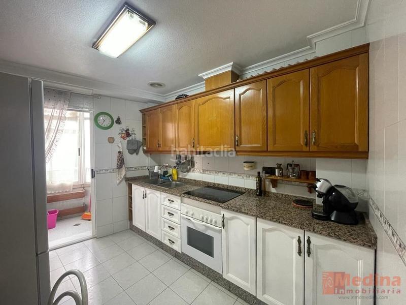 Foto 8b7a8144-4a0b-49f3-beed-95b6ac245216. Alquiler piso oportunidad piso en alquiler zona raval en Elche / Elx