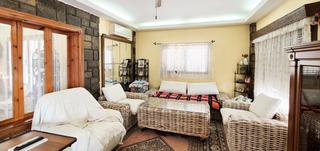 Casa a Peña de las Águilas. Amplio chalet con jardín y piscina peña de las aguilas