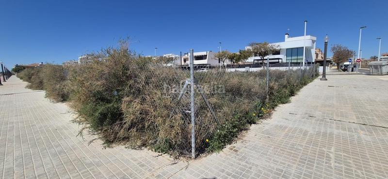 Foto bc98d7a9-78fc-4945-9883-21452d75ae22. Terreno residenziale in El Travaló - Martínez Valero Elche / Elx