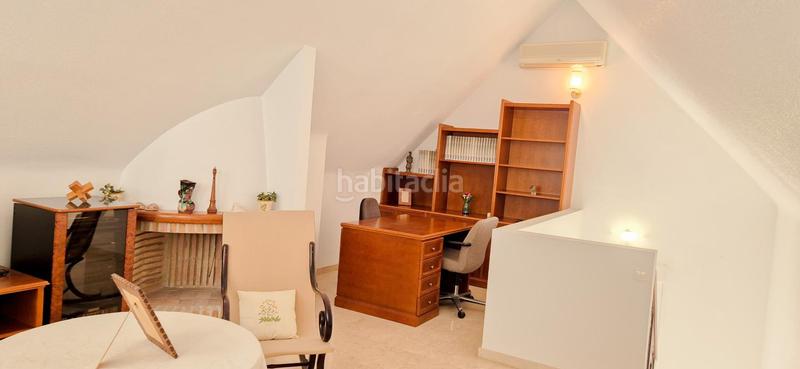 Foto 59a09742-7022-4506-b4c8-7753e9e69940. Casa en exclusiva!! adosado en Altabix con buhardilla, sótano y terrazas en Elche / Elx