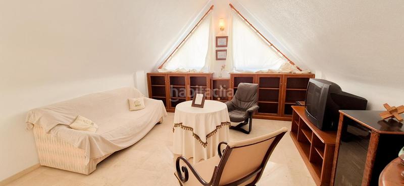 Foto 7fb3d8b9-6984-454d-bcd1-bced2b83e4e1. Casa en exclusiva!! adosado en Altabix con buhardilla, sótano y terrazas en Elche / Elx