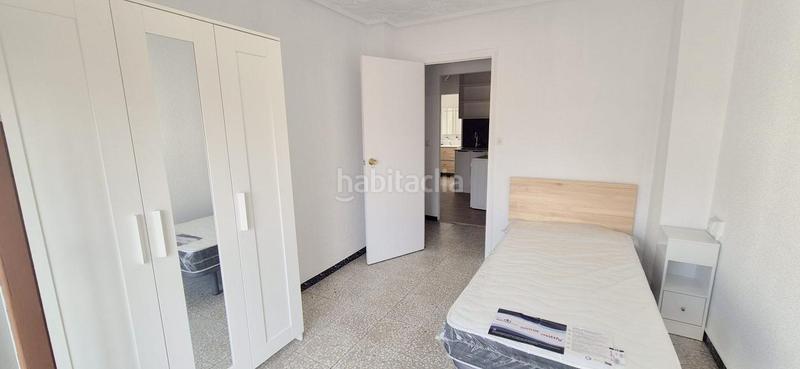 Foto 50b6de47-3d04-453c-a8a4-c45869c49d5b. Alquiler piso alquiler de habitaciones para estudiantes en vivienda reformada zona raval universidad ceu san pablo en Elche / Elx