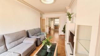 Location Appartement à Carrús Oeste. Luminoso piso en alquiler en zona plaza aparadora