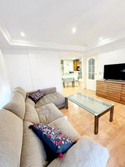 Location Appartement à Pont Nou - Corazón de Jesús. Amplia vivienda en alquiler en pleno centro  corazón de jesús!