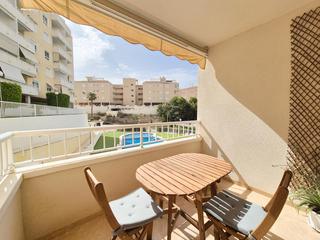 Lloguer Apartament a Calas Santiago Bernabeu. Vive en santa pola, cerca de la playa de levante!