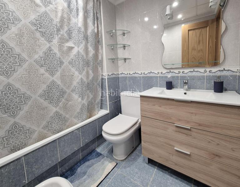 Foto 7b7a4555-f205-4750-a92f-da3614eefb7c. Location appartement avec parking piscine dans Calas Santiago Bernabeu Santa Pola