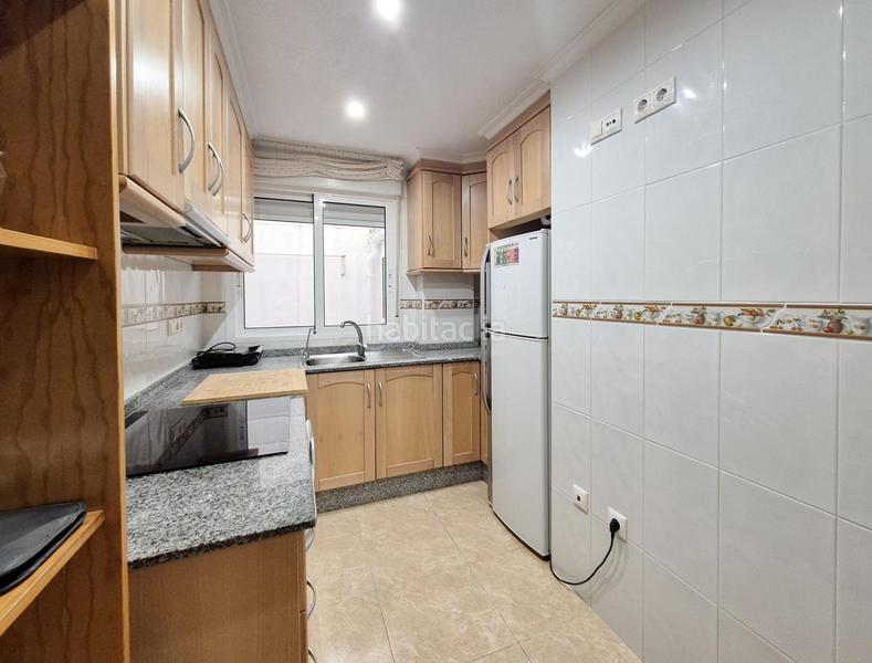 Foto c4237fd1-89d3-4152-957e-69e9dc6206f7. Location appartement avec parking piscine dans Calas Santiago Bernabeu Santa Pola