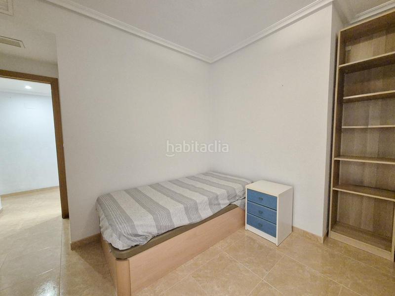Foto ed274f3b-4dbc-48dd-858b-660b25350d32. Location appartement avec parking piscine dans Calas Santiago Bernabeu Santa Pola