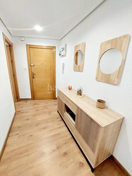 Foto 25517c47-1e8c-4006-8e5d-f4f3d15e6d5e. Appartement dans Reina Victoria - Miguel Hernández Elche / Elx