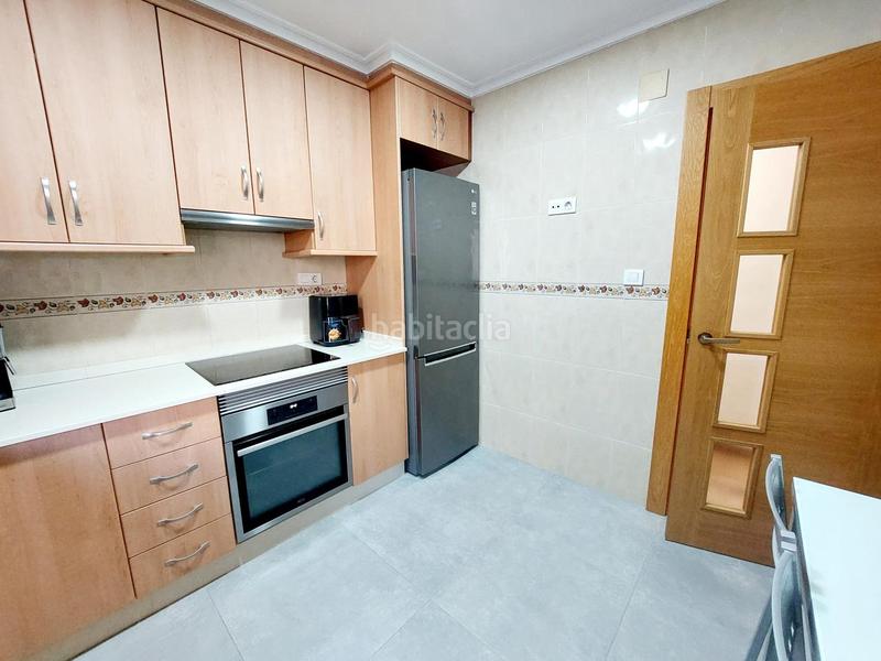 Foto 5944ffe4-bc37-4c08-bab3-bda6d6d92c39. Appartement dans Reina Victoria - Miguel Hernández Elche / Elx