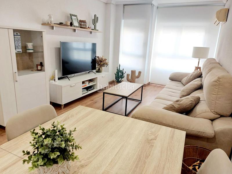 Foto c1b188cc-5e0f-4f26-a4fc-55ca7925b05b. Appartement dans Reina Victoria - Miguel Hernández Elche / Elx