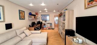 Piso en Ciutat Esportiva. Vivienda vpo en venta en altabix  con plaza de garaje y lista pa