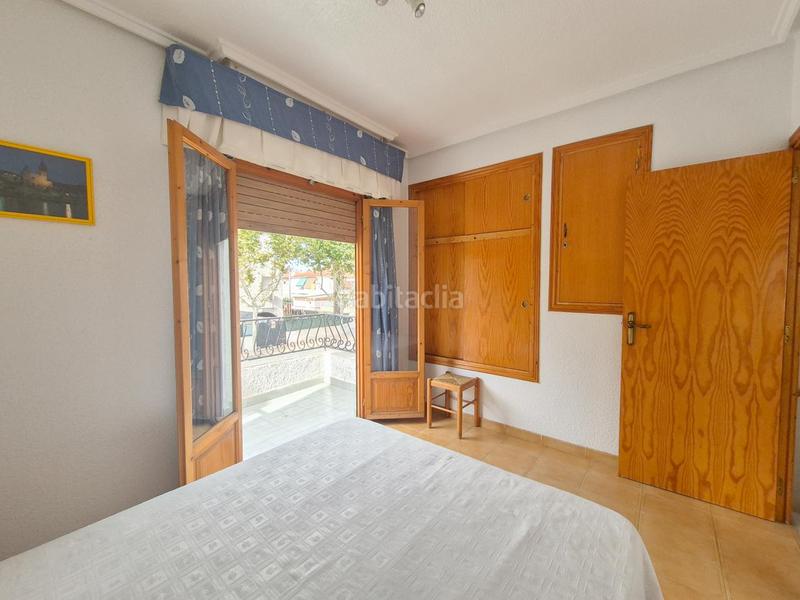 Foto 359117a6-65a3-4a4a-9aa4-a97202315e1c. Alquiler casa adosada alquiler de dúplex zona Gran Playa en Santa Pola