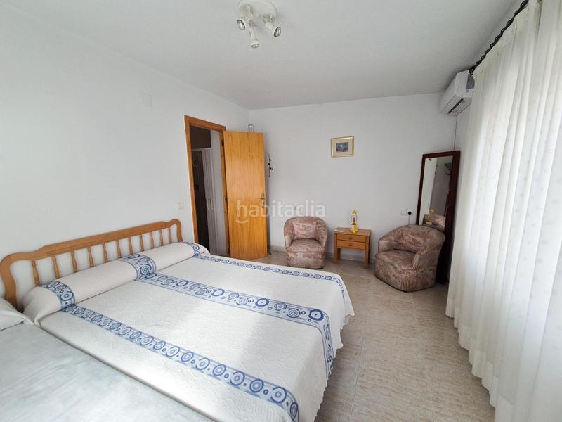 Foto 64febd8b-e29b-4496-bb54-e202bdc18fb1. Alquiler casa adosada alquiler de dúplex zona Gran Playa en Santa Pola