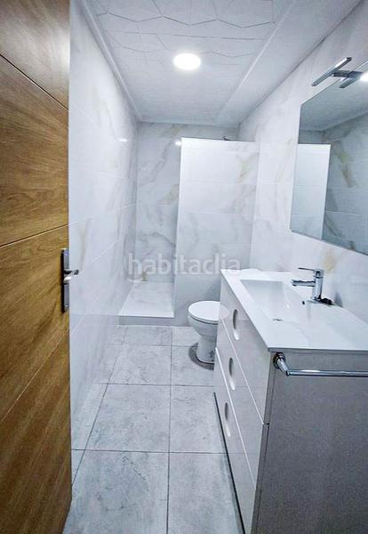 Foto abc82a90-260d-47b5-9b47-1a2a6103b224. Location appartement dans Reina Victoria - Miguel Hernández Elche / Elx
