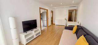 Location Appartement à Sector V. Alquiler de vivienda seminueva en zona iglesia de san josé  ceu