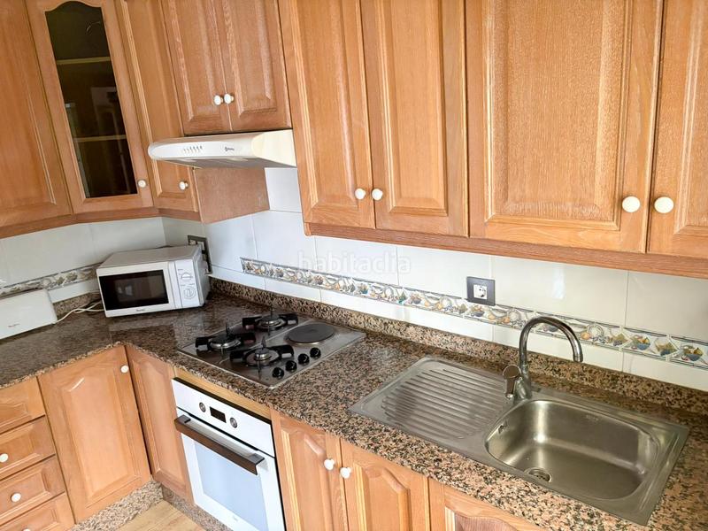 Foto 46a7fa22-37a8-40ce-8ec9-f3751eb1888e. Location maison avec parking piscine dans Gran Playa Santa Pola