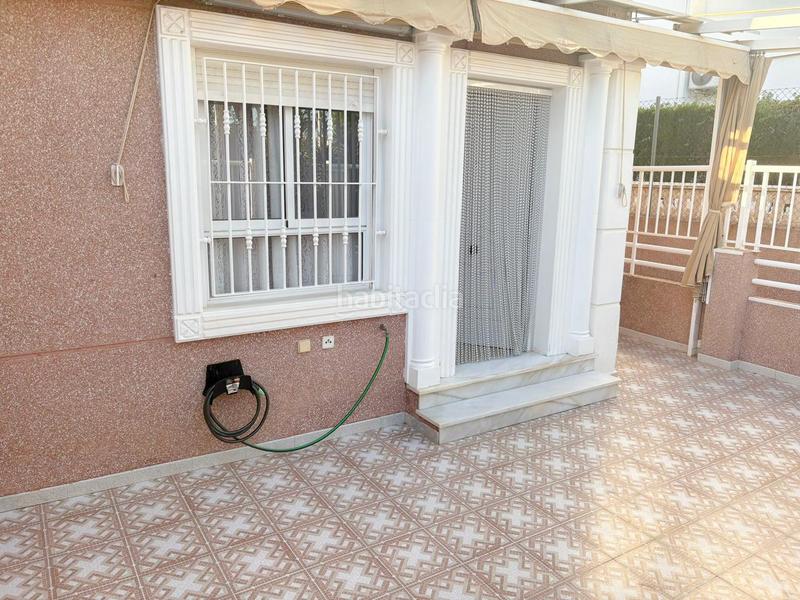 Foto 7985cf1a-61f7-48f2-a02f-e49d3f67c2a0. Location maison avec parking piscine dans Gran Playa Santa Pola