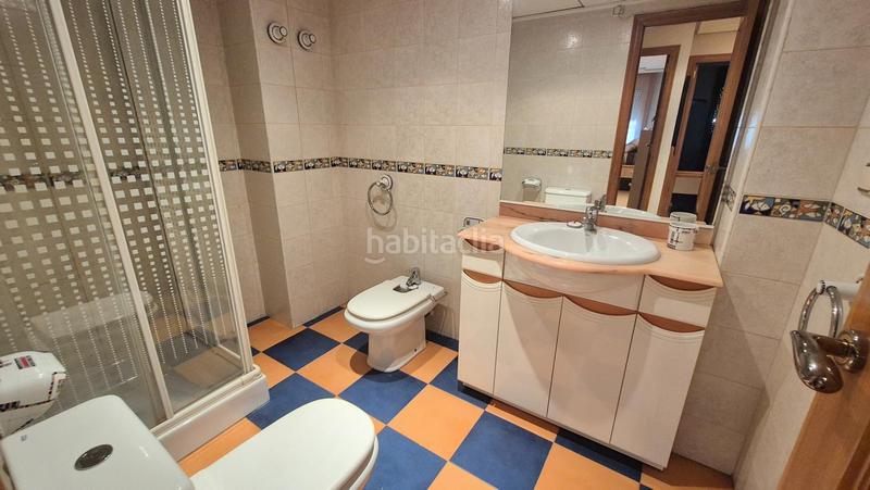 Foto f3b75ba9-75e4-44ac-9ac4-0a3561f7ee37. Ground floor in Reina Victoria - Miguel Hernández Elche / Elx