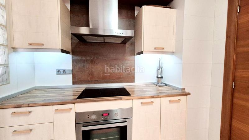 Foto b0051946-eac6-4b0f-b0b9-d3fc880b3b1d. Pis a Altabix Elche / Elx