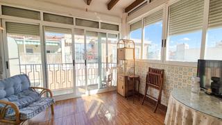 Location Appartement à Centro. Ático en alquiler en pleno centro, junto a la iglesia del salvad