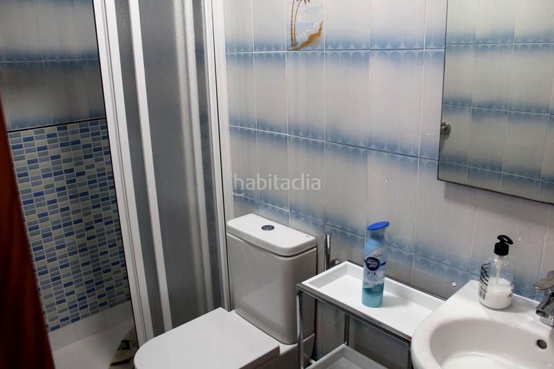 Foto 8fce1074-7666-48fe-a2ea-c06217ad3be5. Alquiler casa 2 linea del mar zona santiago bernabeu en Santa Pola