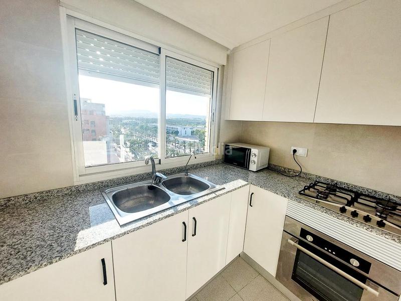 Foto bd24fdc3-45e6-4f0e-ab16-ad063445cd94. Location appartement avec parking dans Altabix Elche / Elx