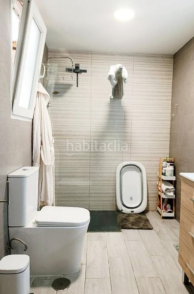 Foto 5990c879-b085-4725-bff6-2900590a14d0. Planta baixa a Centro Elda