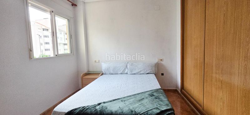 Foto 539e2f3f-f7f7-4405-90d3-0dbe3252a5f0. Rent flat with pool in Alicante golf Alicante