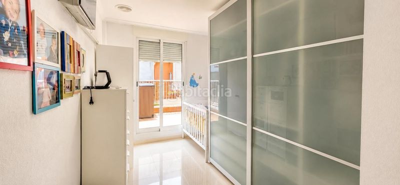 Foto a5c72b8a-35a0-47e9-98e5-c7ba6ab688ab. Casa amb aparcament piscina a Ciutat Universitària Elche / Elx