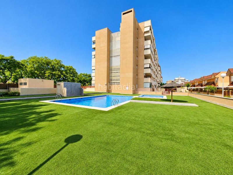 Foto e9de4f29-d2b3-4937-aaae-f5a38c7b3aee. Casa amb aparcament piscina a Ciutat Universitària Elche / Elx