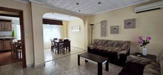Alquiler Piso en Altabix. Amplio y luminoso piso de 2 habitaciones en altabix