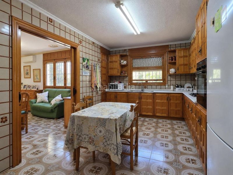 Foto dd93c60f-ebfd-4076-b1cb-b5e286af617b. Casa amb aparcament a Perleta - Maitino Elche / Elx