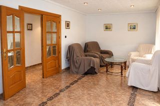 Appartement  Calle juan espuche. Amplio piso en venta en altabix  junto a la universidad miguel h