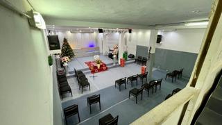 Business premise in Polgon de Llevant. Local comercial en venta con 3 alturas y 670 m2 en la soledad de