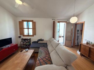 Attique à El Sindicat. Ático en venta con 2 habitaciones, altillodespacho, salón con ch